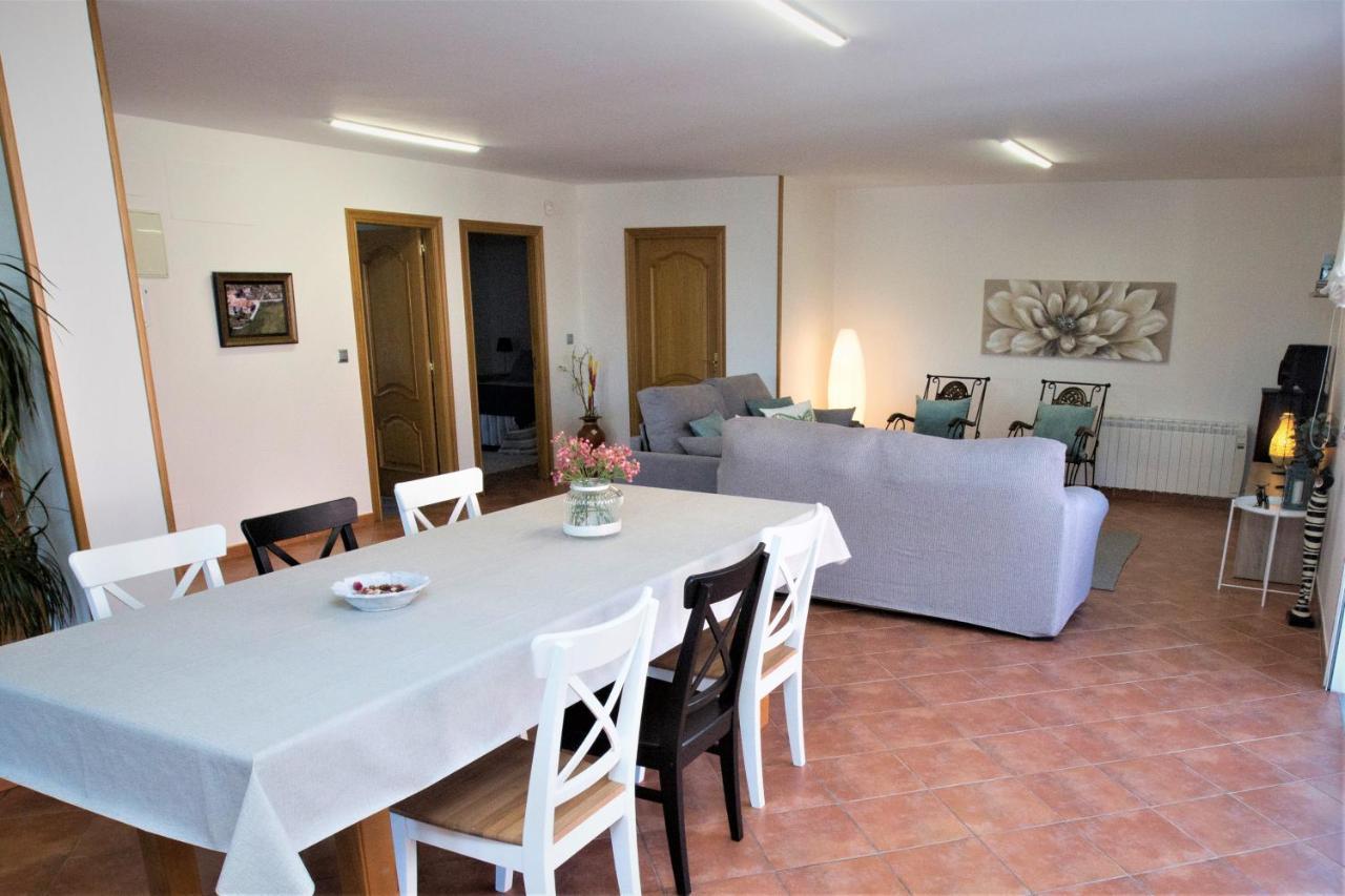 Hospedium Galitrips Vila Maruja Corme Εξωτερικό φωτογραφία