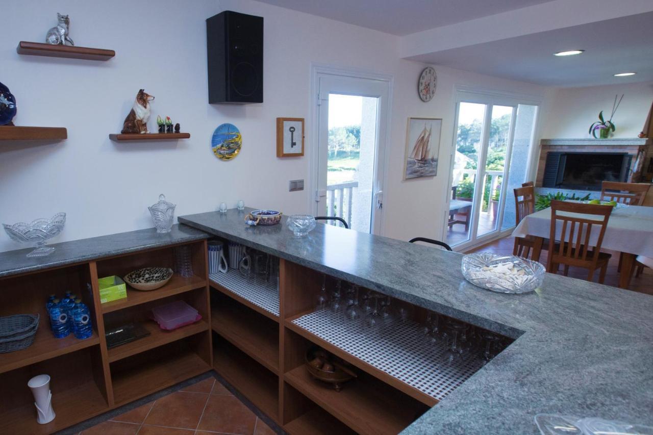 Hospedium Galitrips Vila Maruja Corme Εξωτερικό φωτογραφία