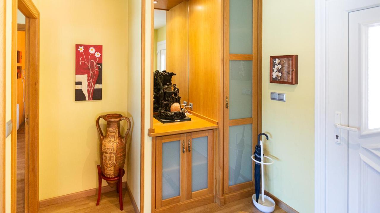 Hospedium Galitrips Vila Maruja Corme Εξωτερικό φωτογραφία
